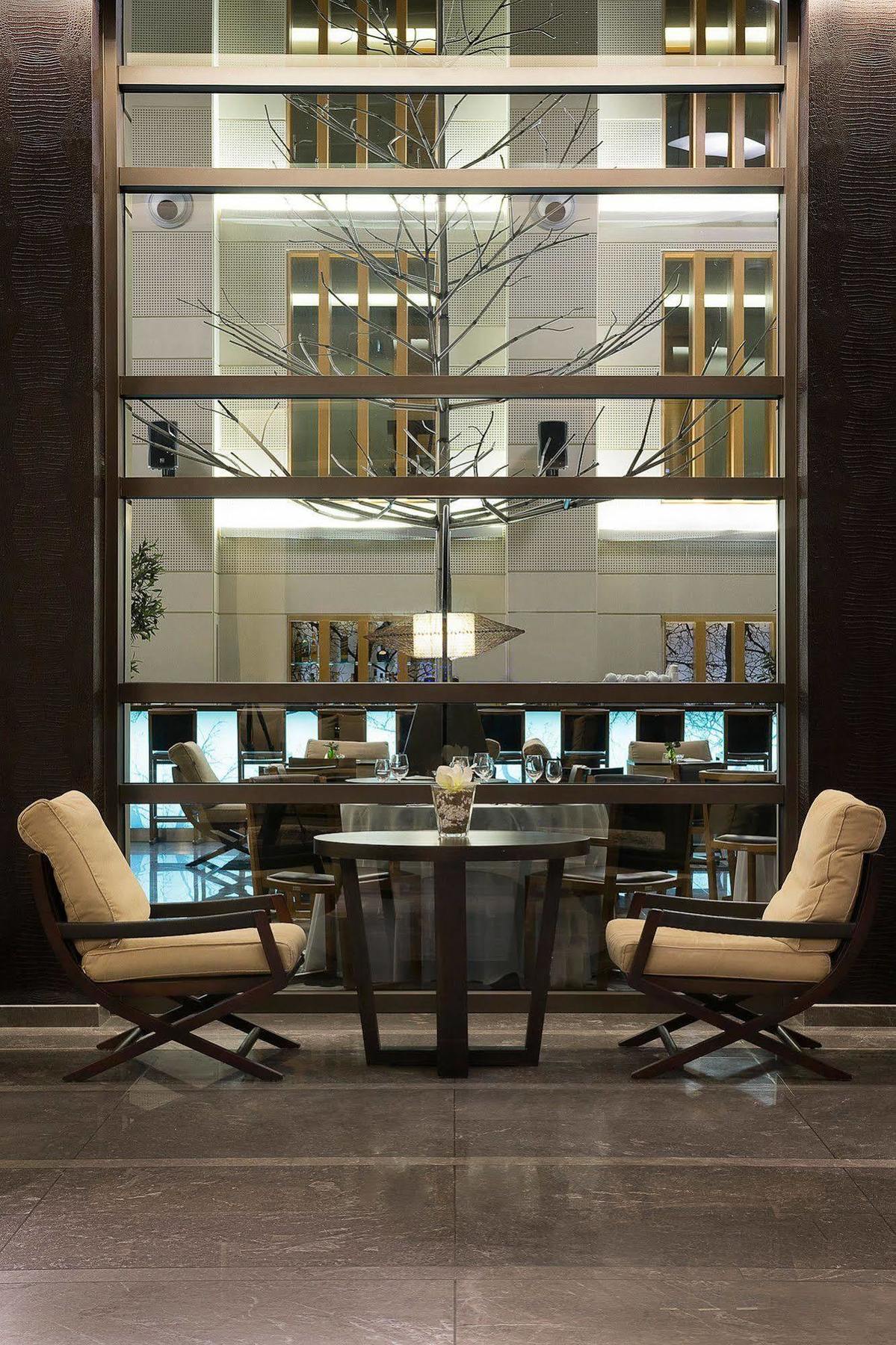 Esperos Palace Luxury & Spa Hotel Костур Екстериор снимка
